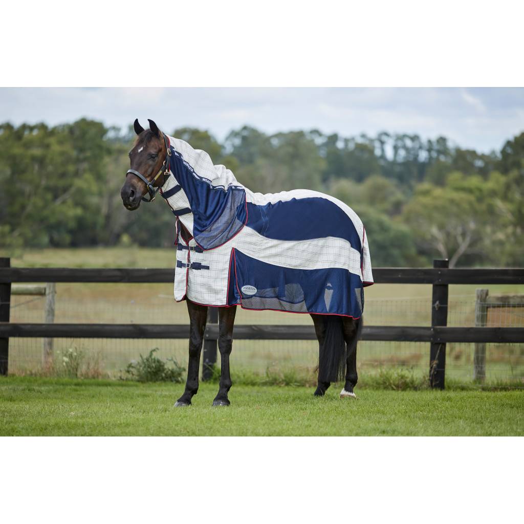 Weatherbeeta Breeze With Surcingle IV Combo Neck Turnout