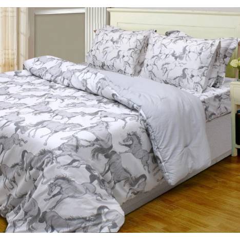 AWST Int'l "Lila" Elegant Horse Comforter Set