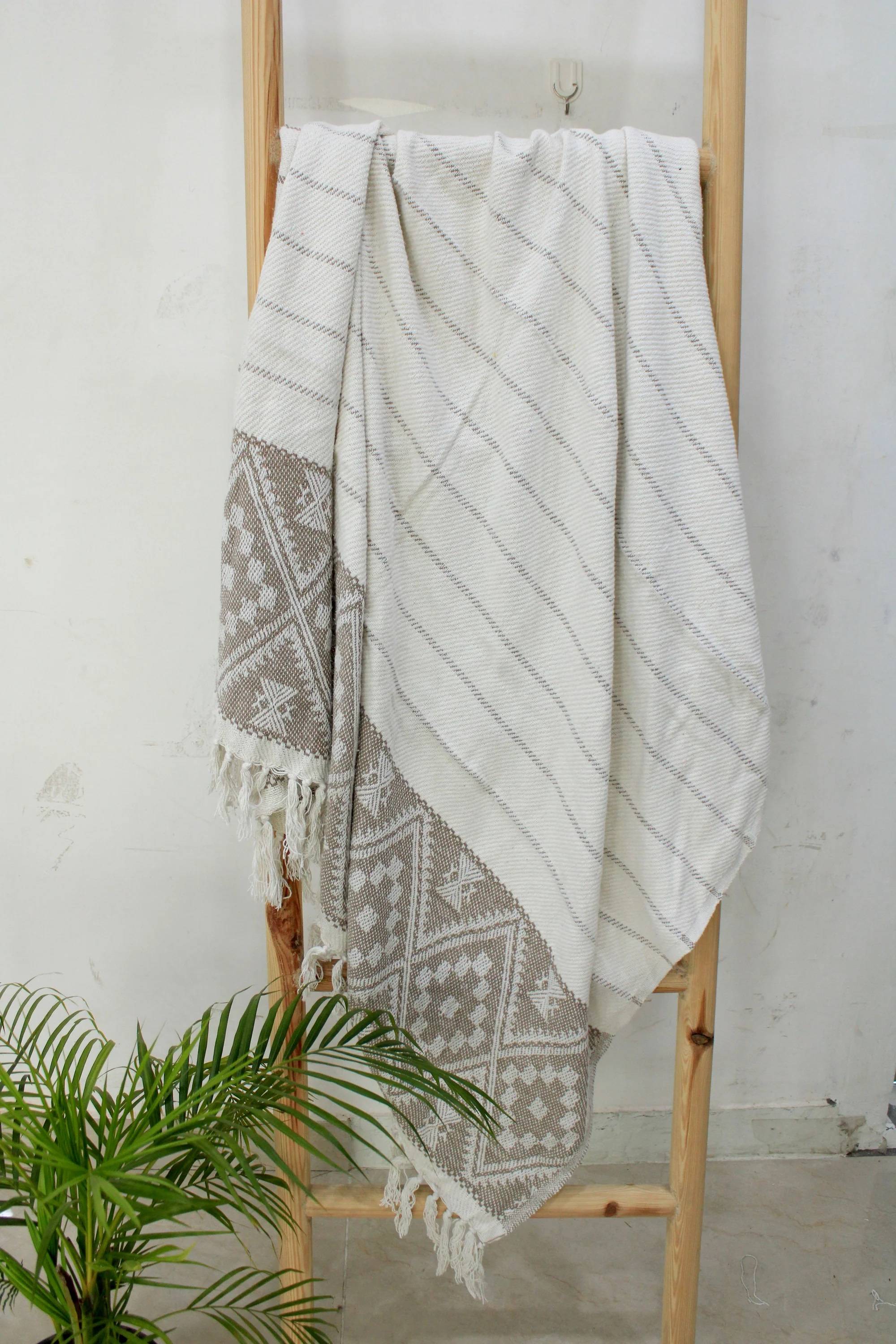 Awst Int'l Southwestern Cotton Throw