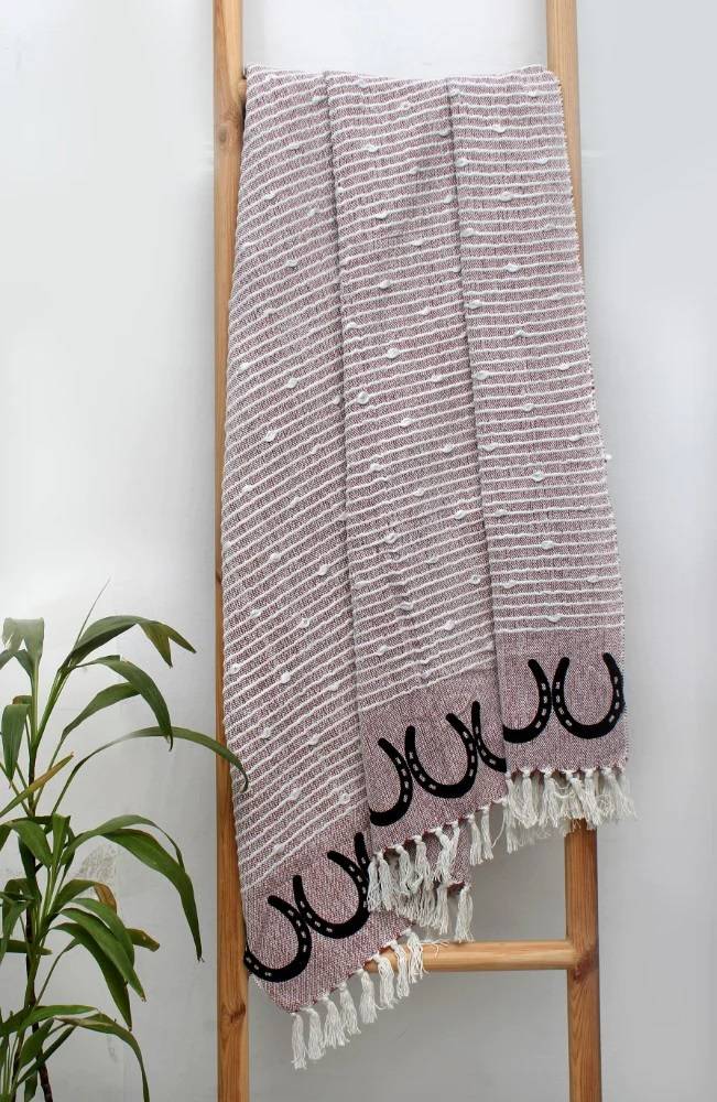 AWST Int'l Horseshes Cotton Throw