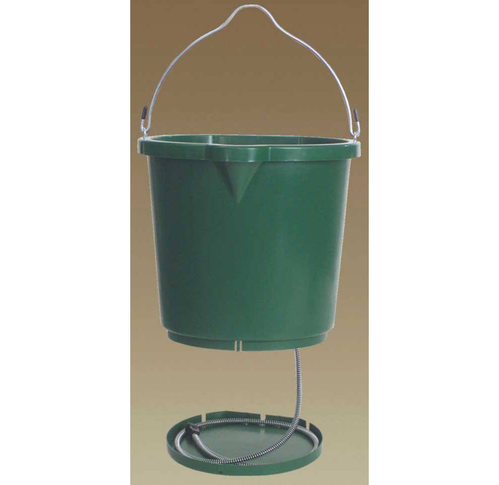 Farm Innovators Heated Flat Back Bucket HorseLoverZ