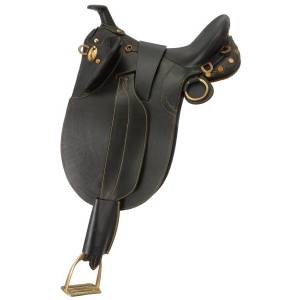 Australian Outrider Collection Stock Poly Aussie Saddle Package with  Horn