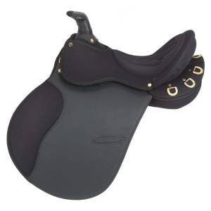 Equiroyal Synthetic Endurance Trail Saddle Package with  Horn
