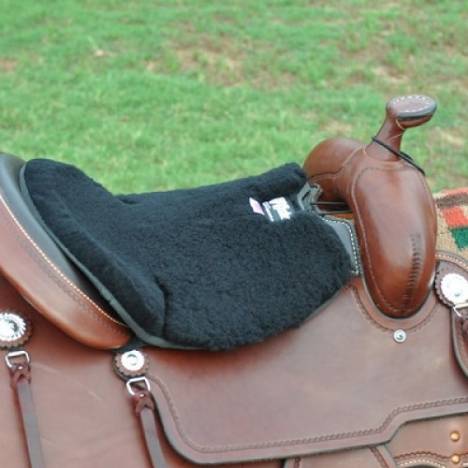 Cashel Western Long Fleece Cushion