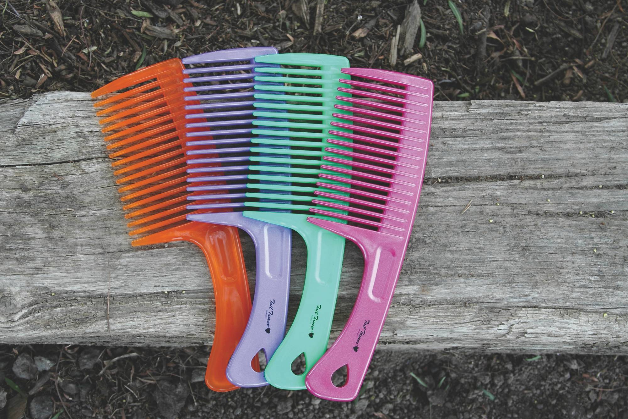 Tail Tamer Deluxe Rake Comb