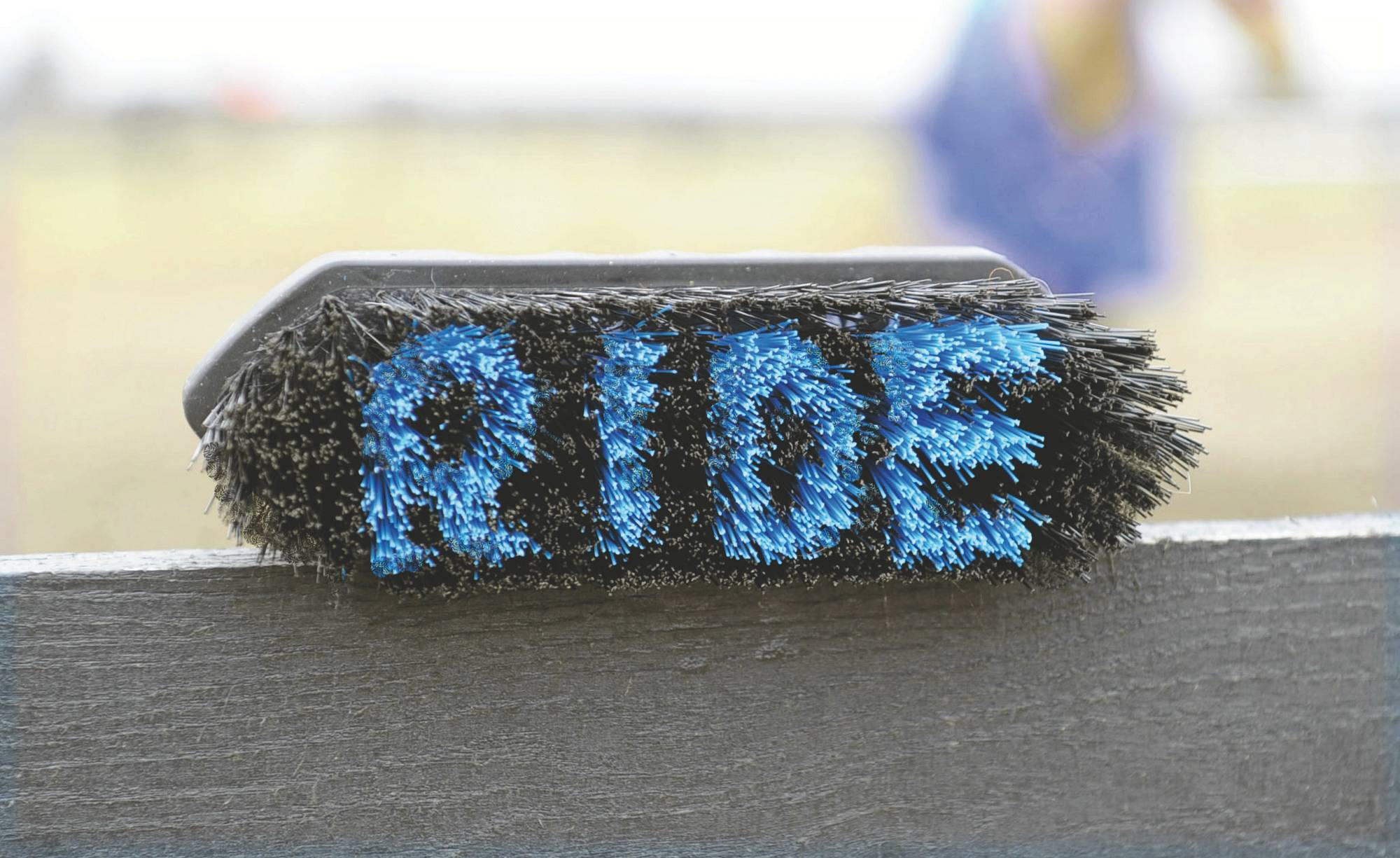 Tail Tamer Great Grooves Large Ride Brush