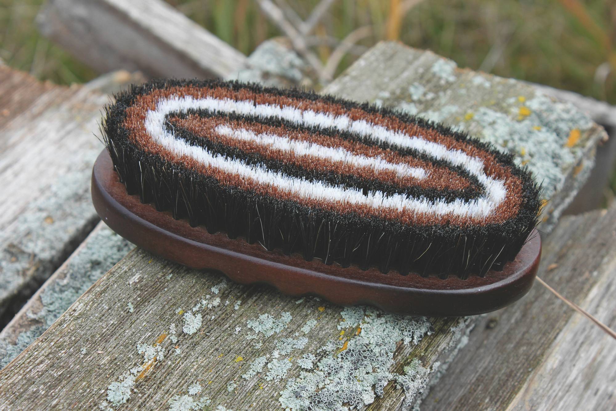 Tail Tamer Wood Series Small Oval Horse Hair Brush