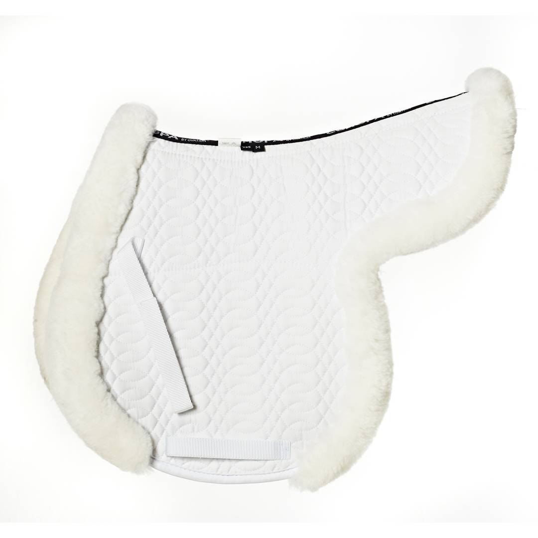 Ovation Europa Sheepskin Hunter Show Pad