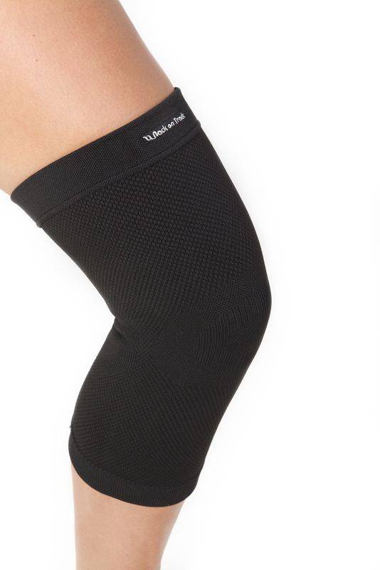 Back on Track + physio Knee Brace