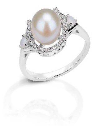 Kelly Herd Pearl Horseshoe Ring