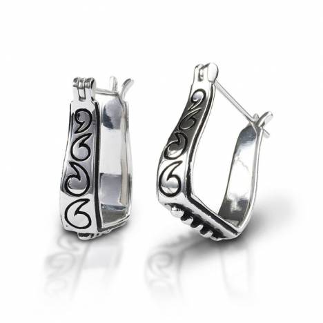 Kelly Herd Engraved Stirrup Earring