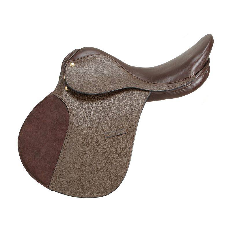 EquiRoyal Huntcraft Jump Saddle Package