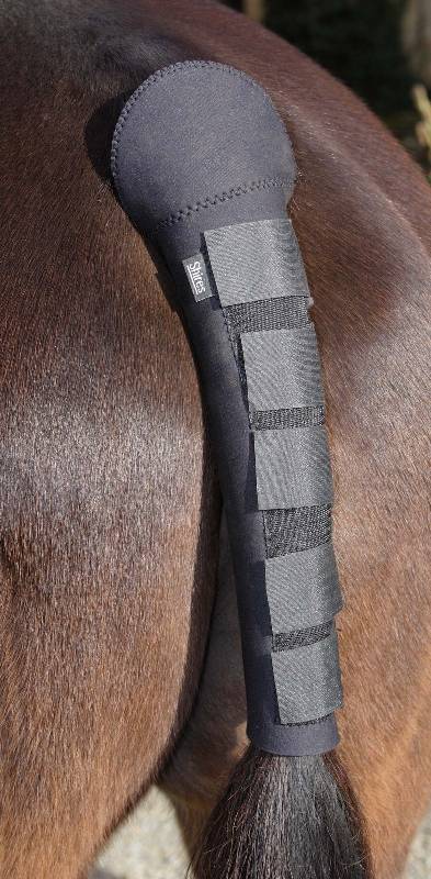 Shires Neoprene Tail Guard